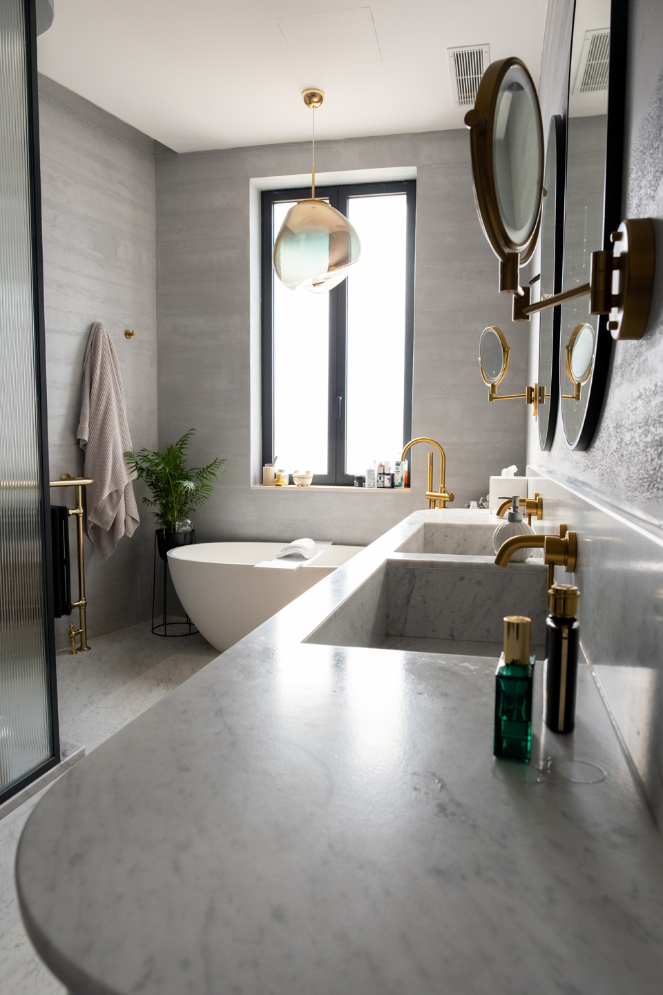 Bagno_marmo di Carrara