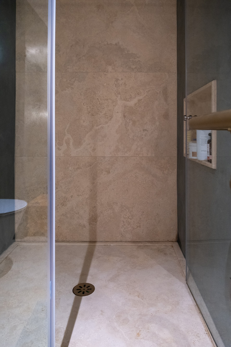 Bagno_Travertino romano