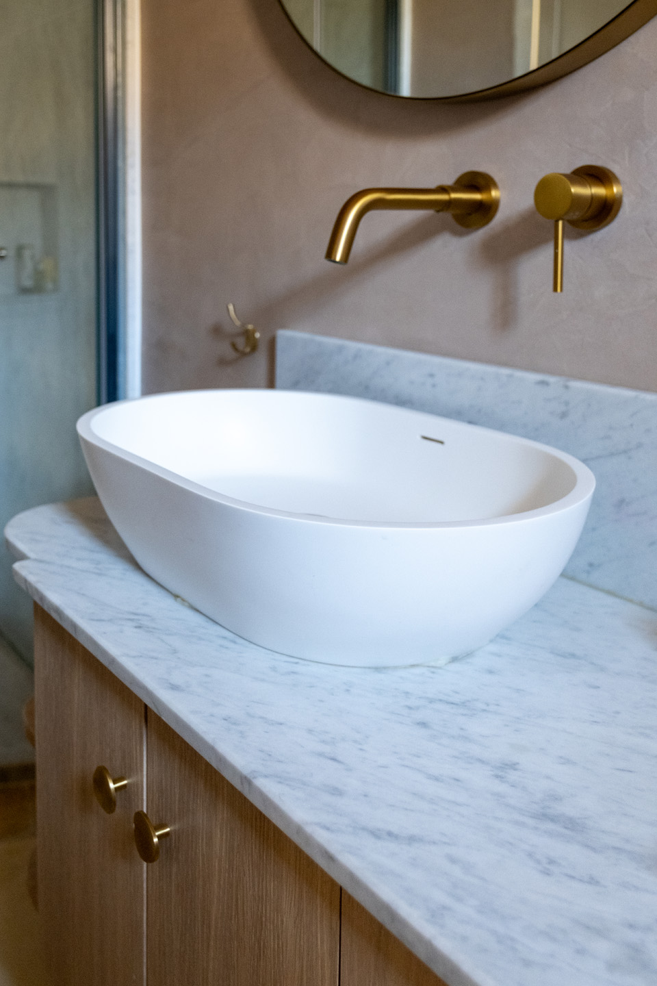 Bagno_marmo di Carrara